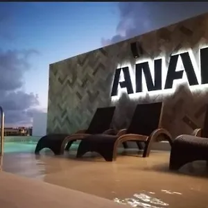 Anah La Quinta Aparthotel